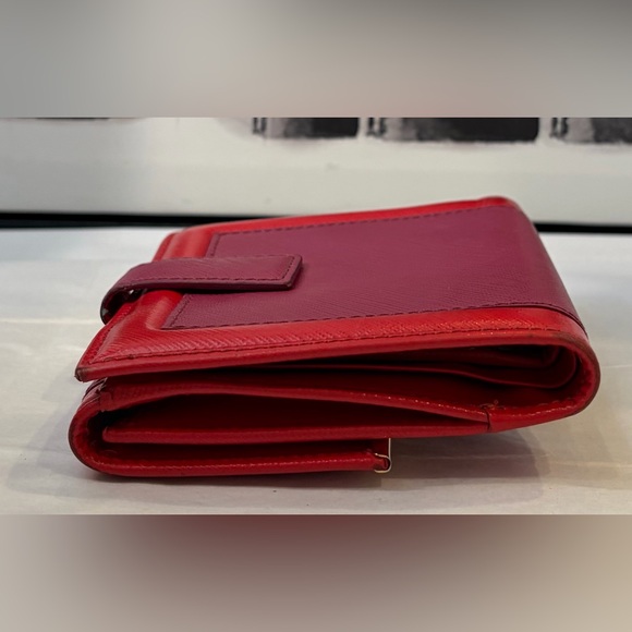 ❤️🩷SALVATORE FERRAGAMO
MEASUREMENTS IN PHOTOS 
FEEL FREE TO ASK QUESTIONS-EUC🩷❤️ - Picture 6 of 14